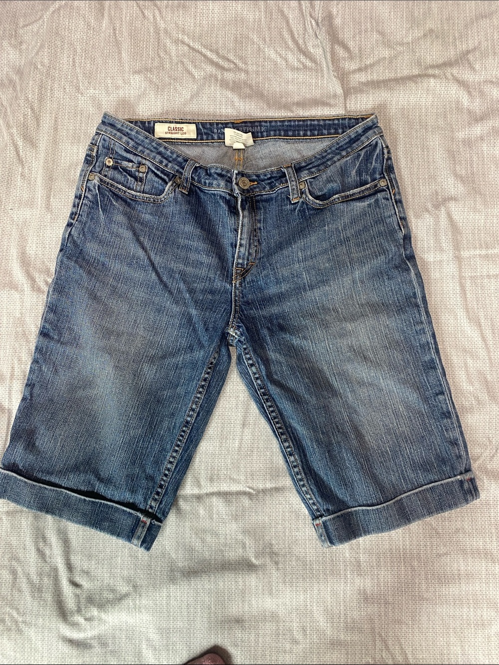 Banana Republic Mid-Rise Cuffed Denim Bermudas in Blue